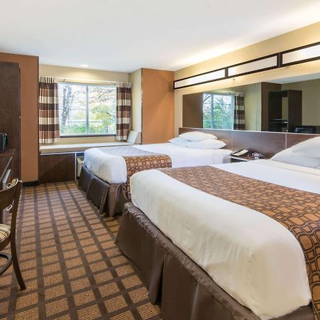 Microtel Inn And Suites North Canton Dış mekan fotoğraf