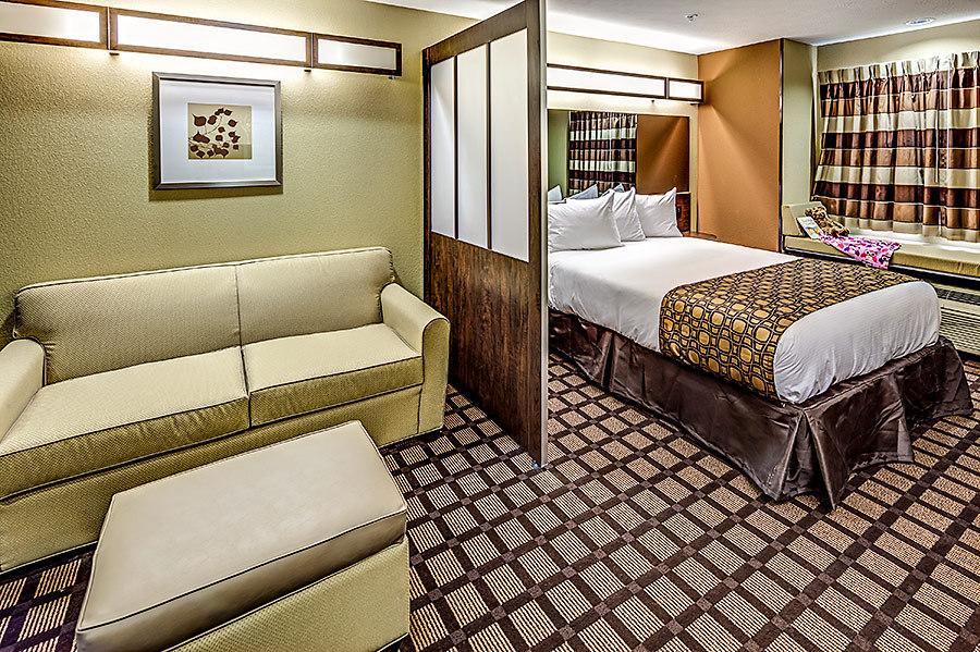 Microtel Inn And Suites North Canton Oda fotoğraf